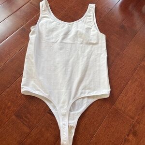 Yummie White Cotton Bodysuit, size L/XL